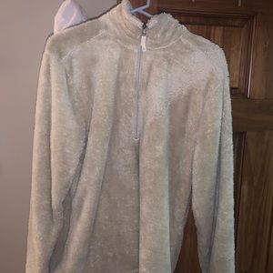 Avalanche Pullover 1/4 zip